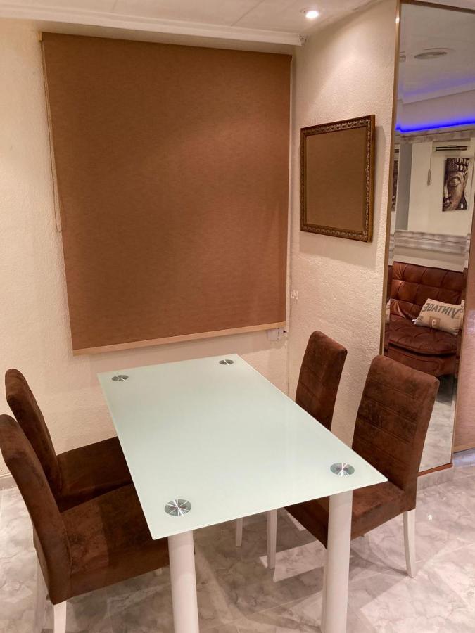 Apartamento A 100 Metros De La Playa Malvarrosa Apartment Valencia Bagian luar foto
