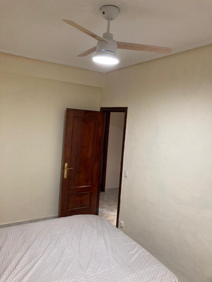 Apartamento A 100 Metros De La Playa Malvarrosa Apartment Valencia Bagian luar foto